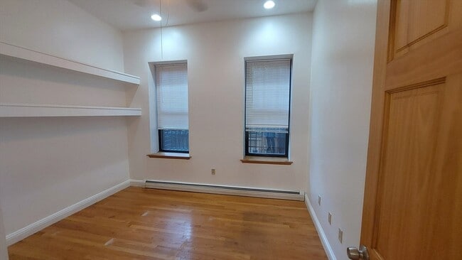 Foto del edificio - 204 Warren St