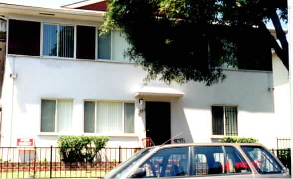 Building Photo - 5845-5849 Harold Way
