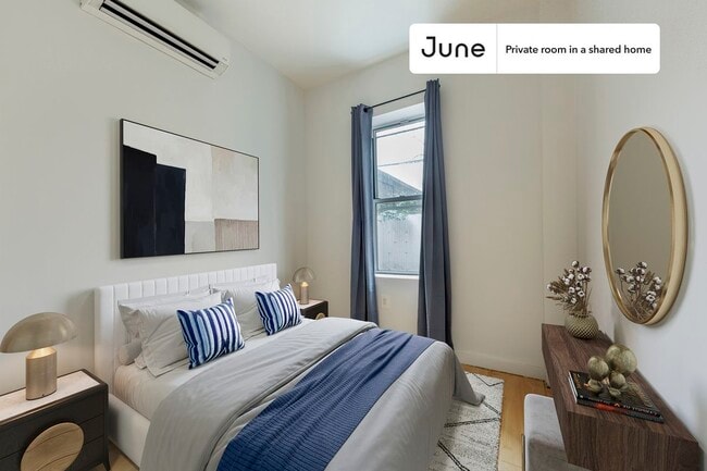 Private bedroom in 4 bed/2 bath Home - Private bedroom in 4 bed/2 bath Home
