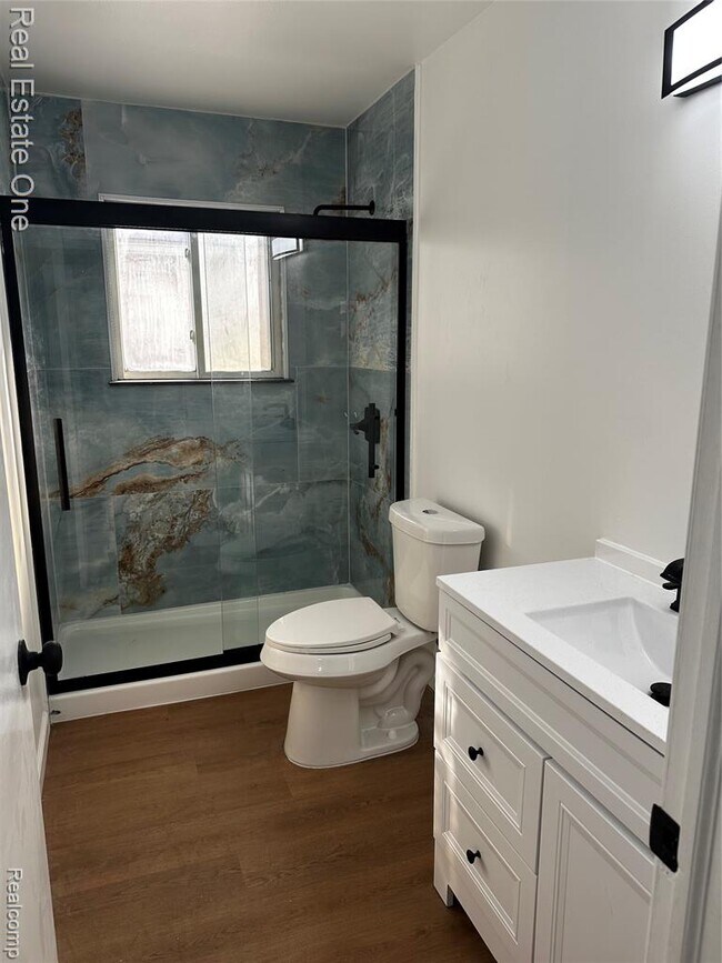 Foto del edificio - 1982 S Ortonville Rd