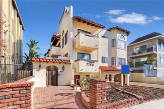 Building Photo - 7750 Laurel Canyon Blvd