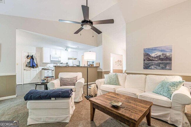 Foto del edificio - 2220 Laurel Mill Way