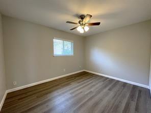 Foto del edificio - 6406 Green Oaks Dr