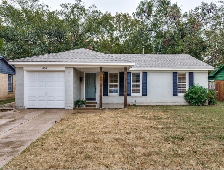 808 Lynda Dr, River Oaks, TX 76114 House Rental in River Oaks, TX