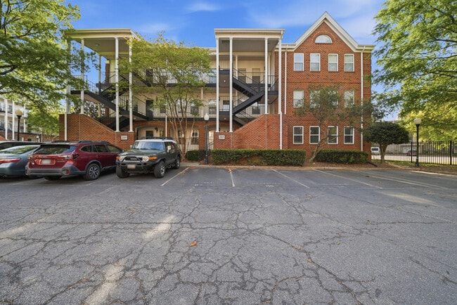 Foto del edificio - 205 Westover Ave
