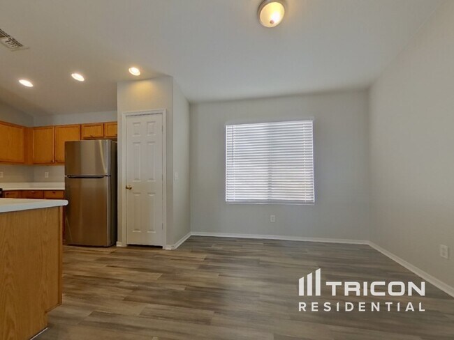 Foto del edificio - 12394 W Heatherbrae Dr