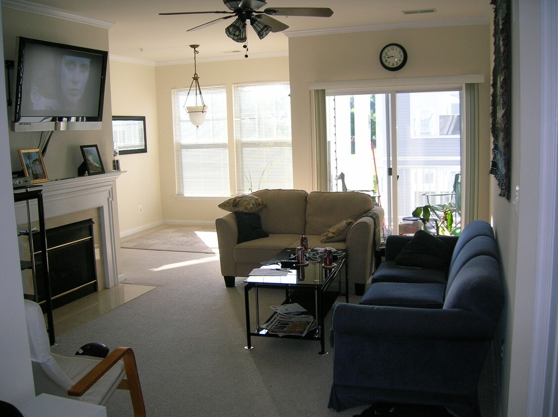 Foto principal - 3523 Piney Woods Pl