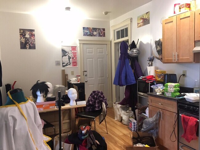 Photo - 832 Beacon st, Apartment