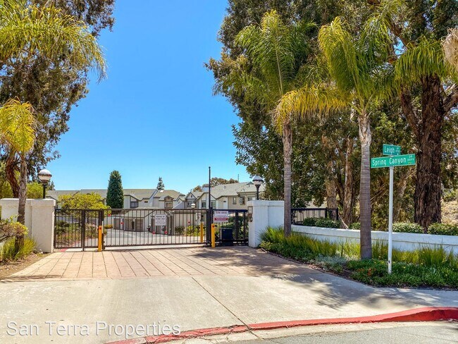 Building Photo - 3 br, 2.5 bath House - 8753 Spring Canyon ...