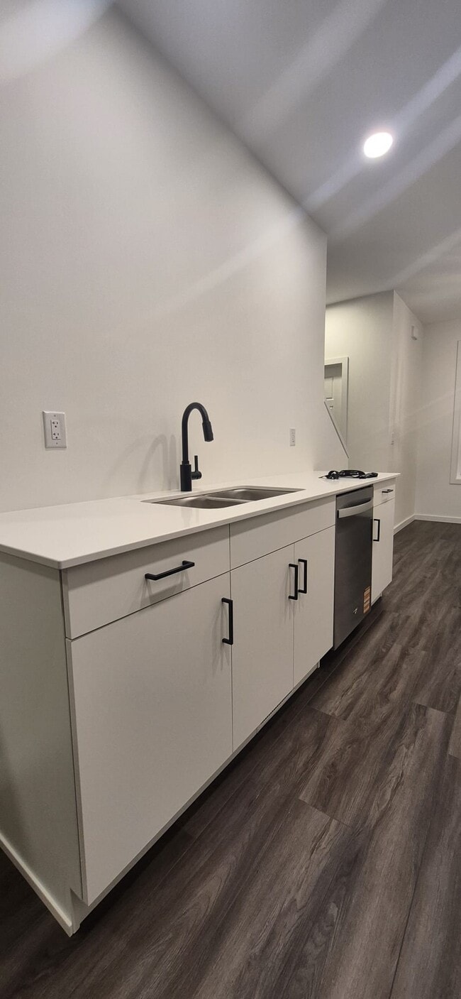 Building Photo - 295 Frontier Trl