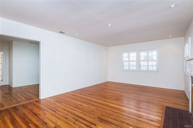 Building Photo - 1241 Moncado Dr