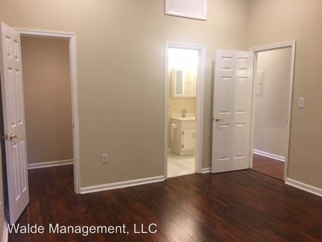 Foto del edificio - 626-630-630 8th St NE