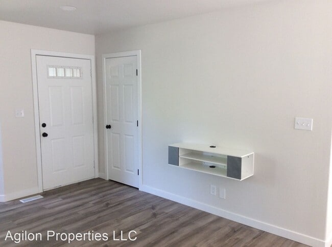 Foto del edificio - 3 br, 2 bath House - 9514 209th. Ave E