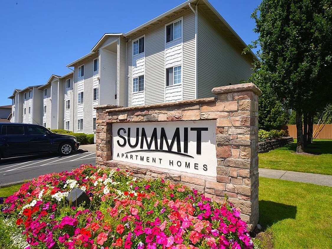 Foto principal - The Summit Apartments