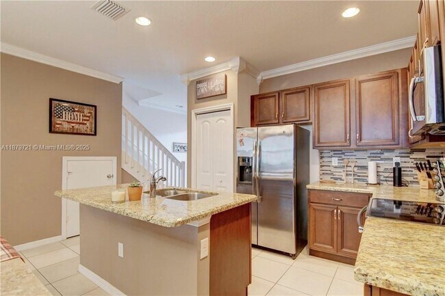 Foto del edificio - 1071 NW 33rd Ct