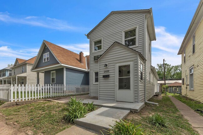 Foto del edificio - Remodeled 2-Bedroom Home in Saint Joseph with Storage Shed