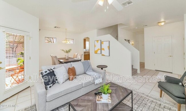 Foto del edificio - 3541 W Marconi Ave