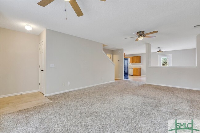 Building Photo - 6 Holly Springs Cir