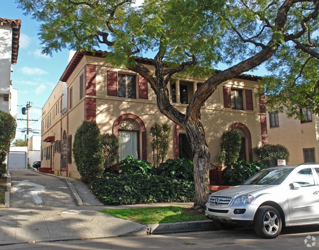 Building Photo - 434 N Curson Ave