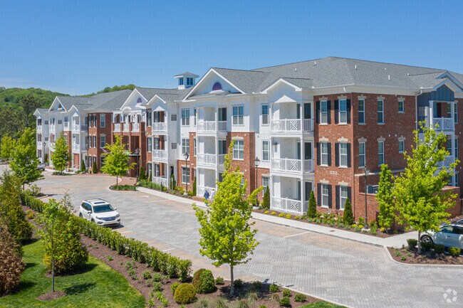 Building Photo - Everleigh Cool Springs 55+ Active Adult Apartment Homes