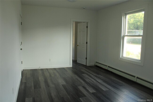 Building Photo - 188 N Hamilton St