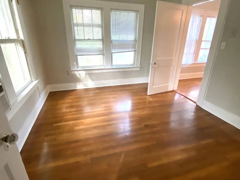 Photo - 1399 Miller Ave