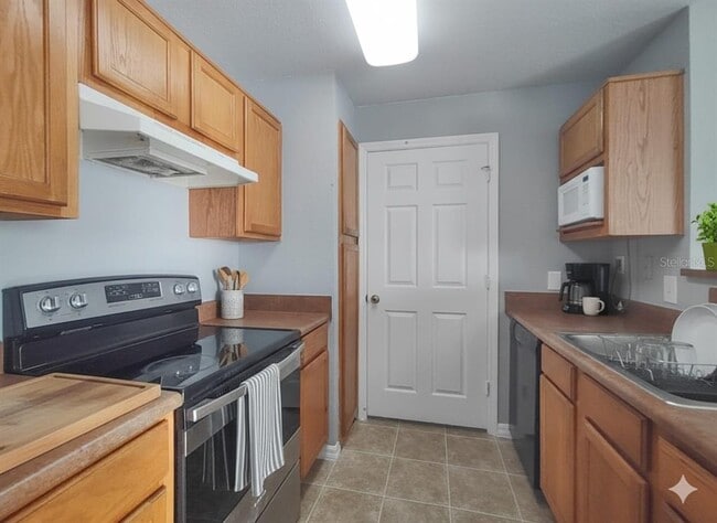 Foto del edificio - 3700 Castle Pines Ln