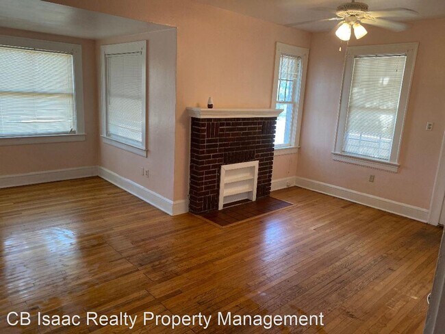 Building Photo - 2 br, 1 bath House - 7036 Barberie St