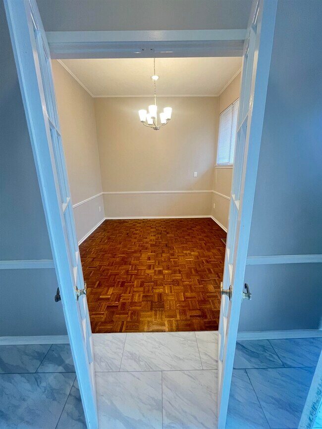 Foto del edificio - 5763 Barfield Rd