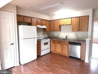 Foto del edificio - 7256 Maidstone Pl
