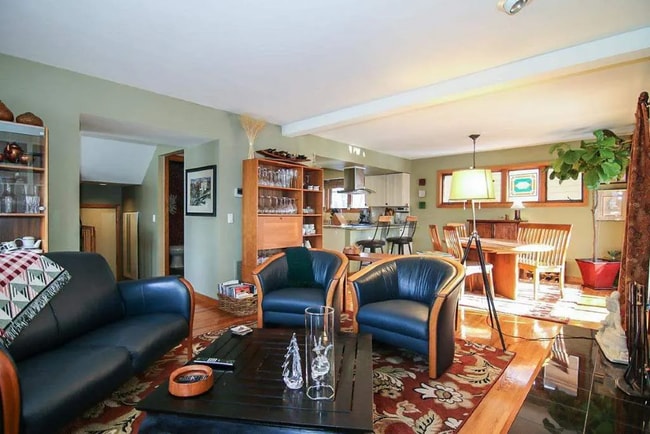 Building Photo - 312 Glenthistle Court