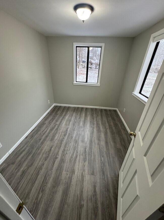 Foto del edificio - 19 Dillon Rd