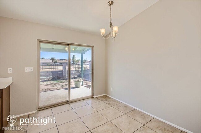 Foto del edificio - 3 br, 2 bath House - 4227 N 101St Avenue UNIT