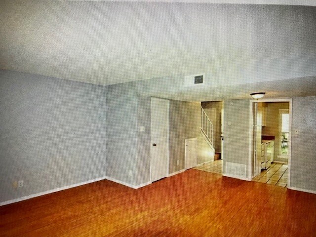 Foto del edificio - 3822 Southway Dr