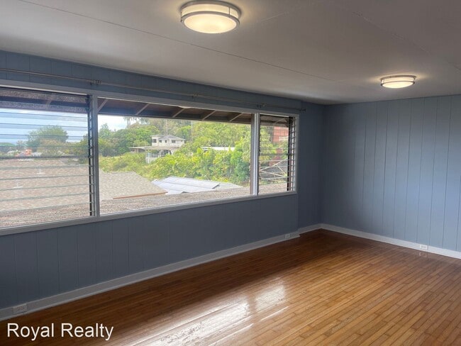 Foto del edificio - 3 br, 1.5 bath House - 2742 B Laniloa Road