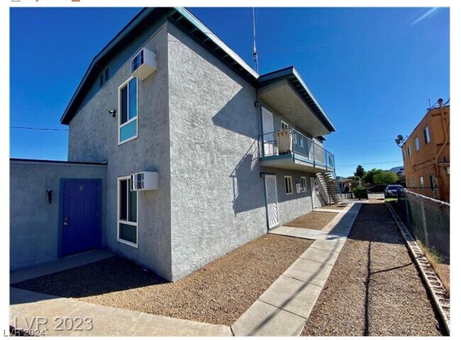 Foto del edificio - 2105 N Webster St