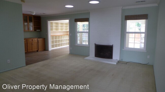 Building Photo - 2 br, 2 bath House - 835 Cynthia Dr