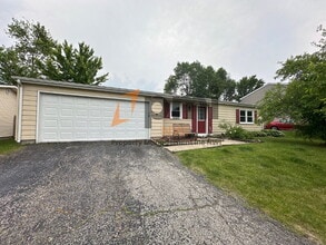 Building Photo - 404 Saginaw Dr