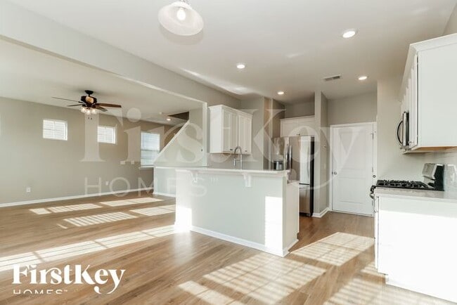 Foto del edificio - 189 Daniels Creek Cir