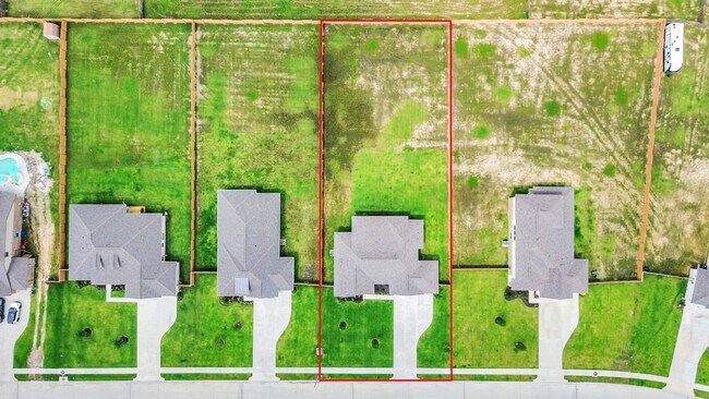 Foto del edificio - 395 Hunter Rnch Wy