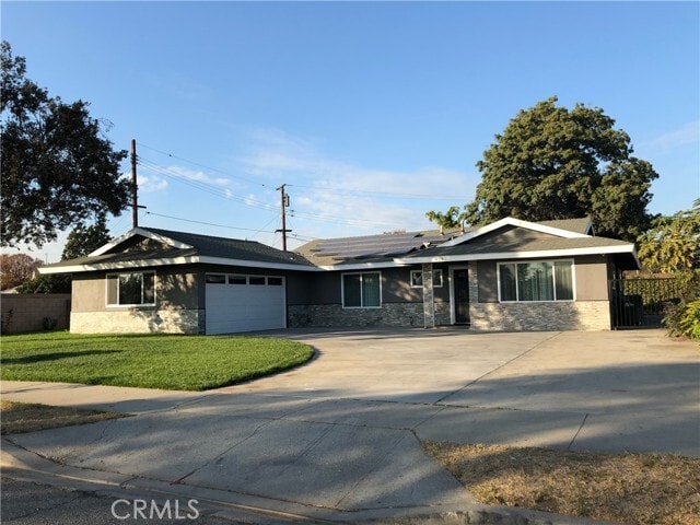 Building Photo - 1131 W Bainbridge Ave