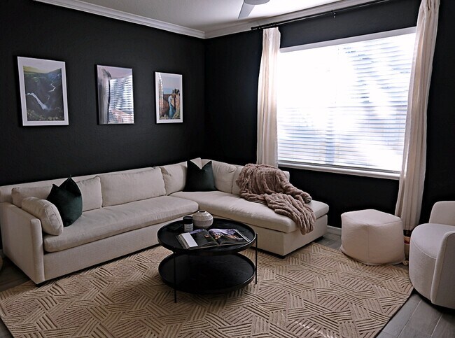 Sala de estar - 2923 Shadow View Cir