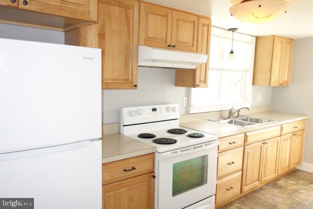 Foto principal - 271 S 3rd St