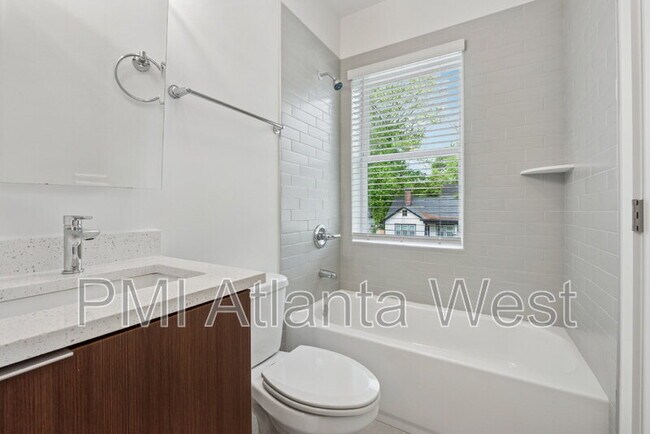 Foto del edificio - 750 Cascade Pl SW