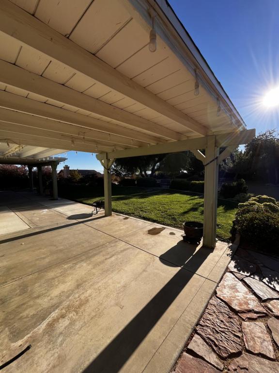 Building Photo - 40352 Palmas Ct