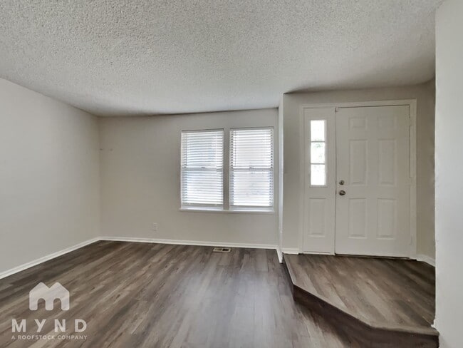 Building Photo - 17224 E Ford Dr
