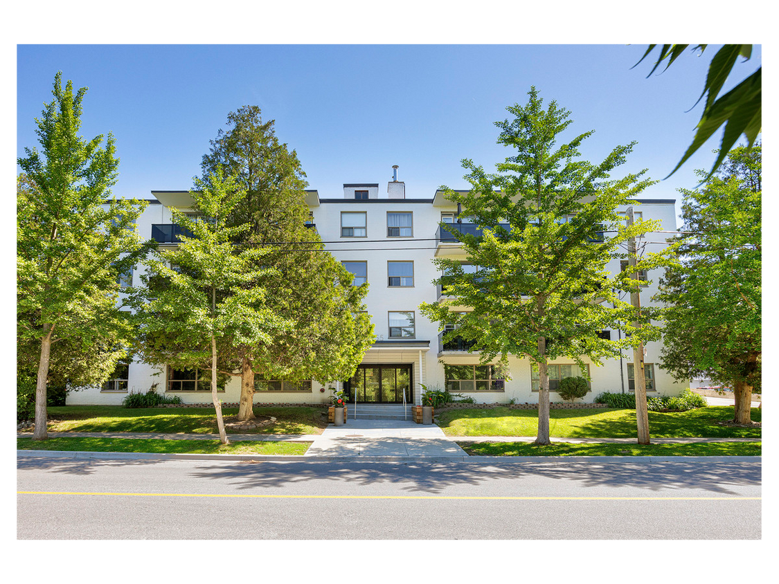 55 42nd St, Toronto, ON M8W 3P6 Apartments 55 42nd St Toronto, ON