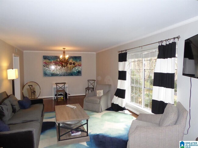 Foto del edificio - 4345 Wilderness Ct