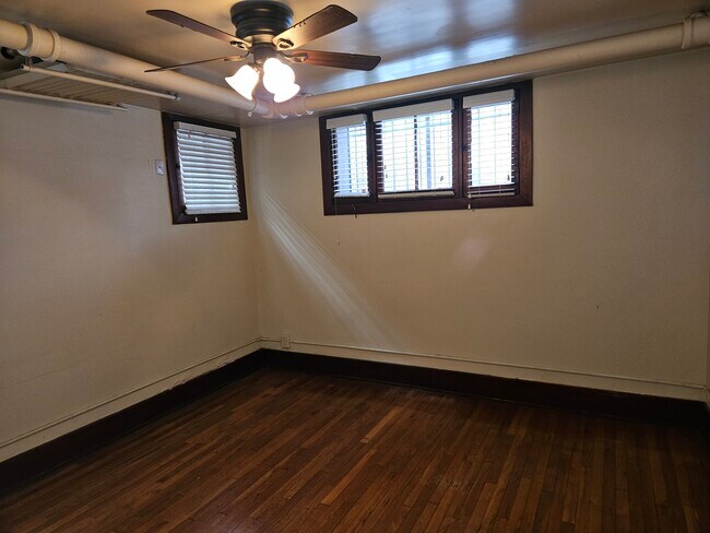 Building Photo - 1118 Pennsylvania St