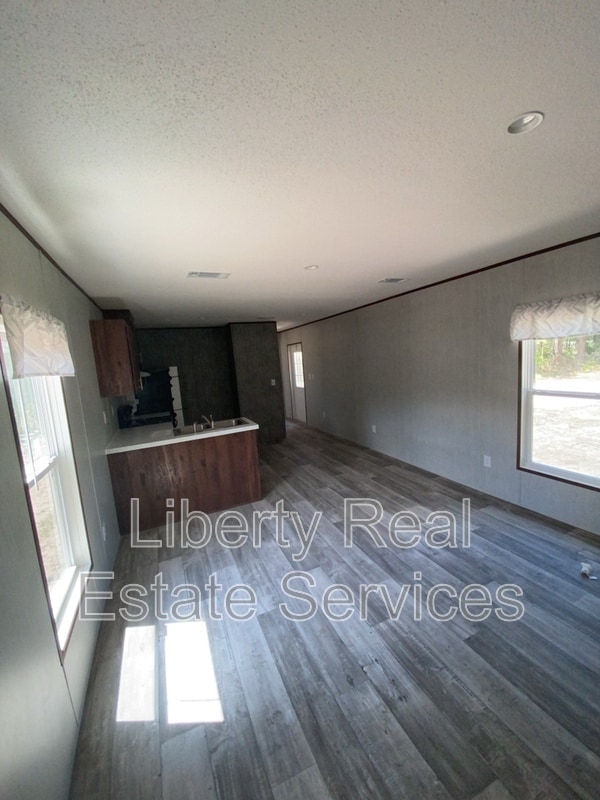 Building Photo - 5566 US-84